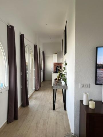 Superbe Appartement Grande Corniche Vue Sur Mer Nice A 4 Min Du Centre Ville エクステリア 写真